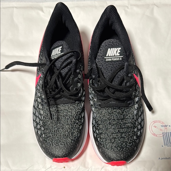 nike air zoom pegasus 35 grey pink